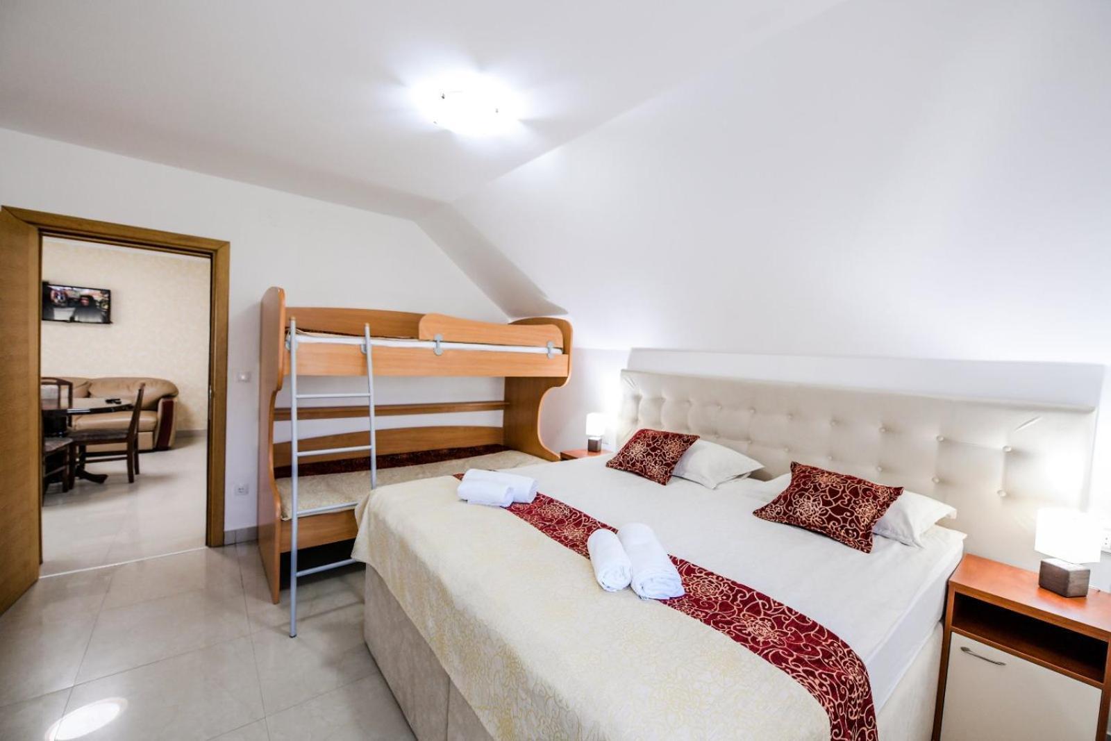 Suncani Breg Apartments Vrdnik Quarto foto